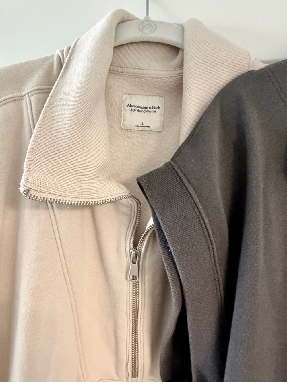 Abercrombie & Fitch Soft AF Collection Set of 2 Half-Zip Sweatshirts Size Large - Picture 3 of 4
